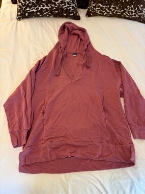 Women's Dusty Rose Hooded Pullover Sweatshirt